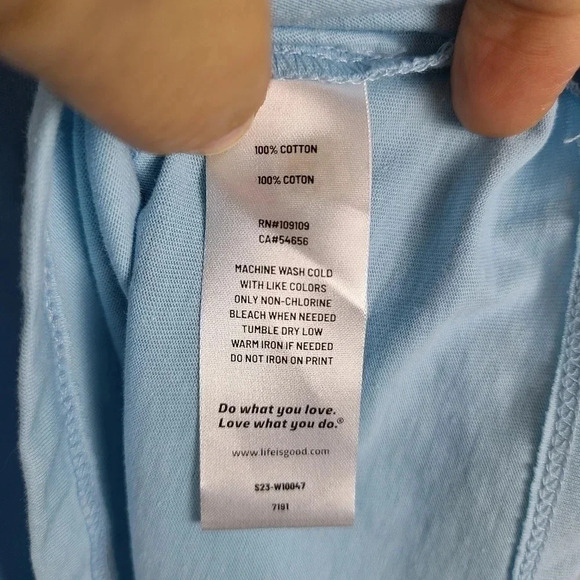 Life is Good  Peace Love Tennis tshirt - Picture 6 of 6